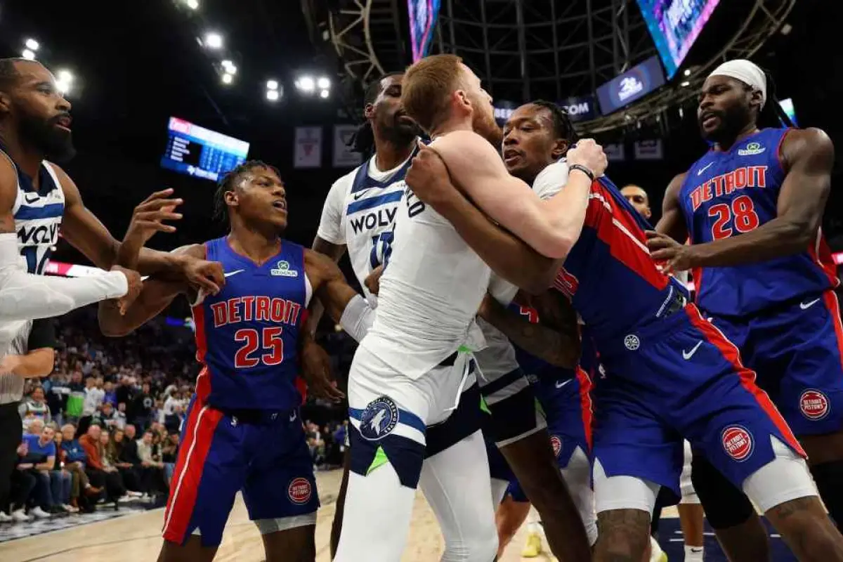 Cinco jugadores y dos entrenadores fueron expulsados ​​tras una pelea en el segundo cuarto del partido de los Minnesota Timberwolves contra los Detroit Pistons