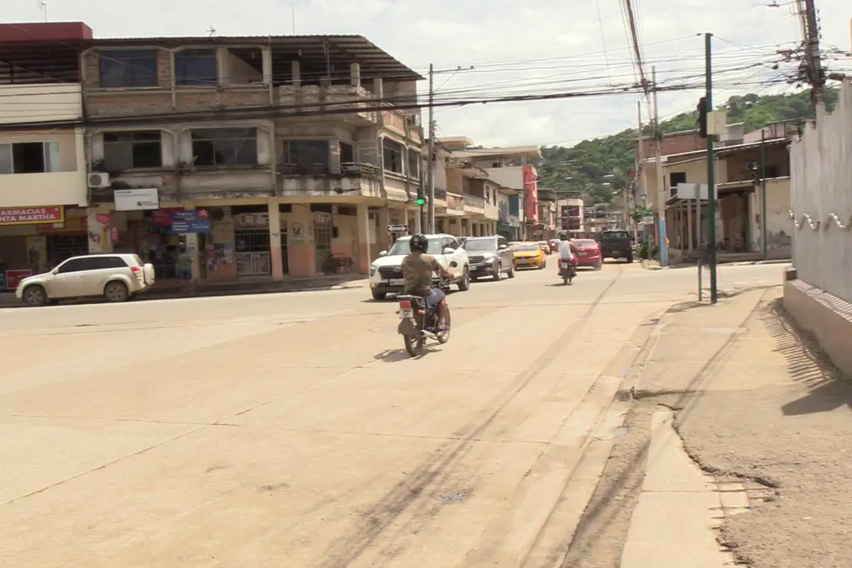 Portoviejo arranca el 16A sin tráfico vehicular, pero las lluvias y homenajes podrían cambiar la movilidad