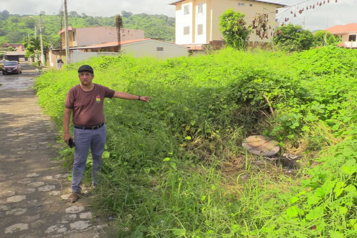 ALCANTARILLADO REBOSE CIUDADELA BELLAVISTA PORTOVIEJO