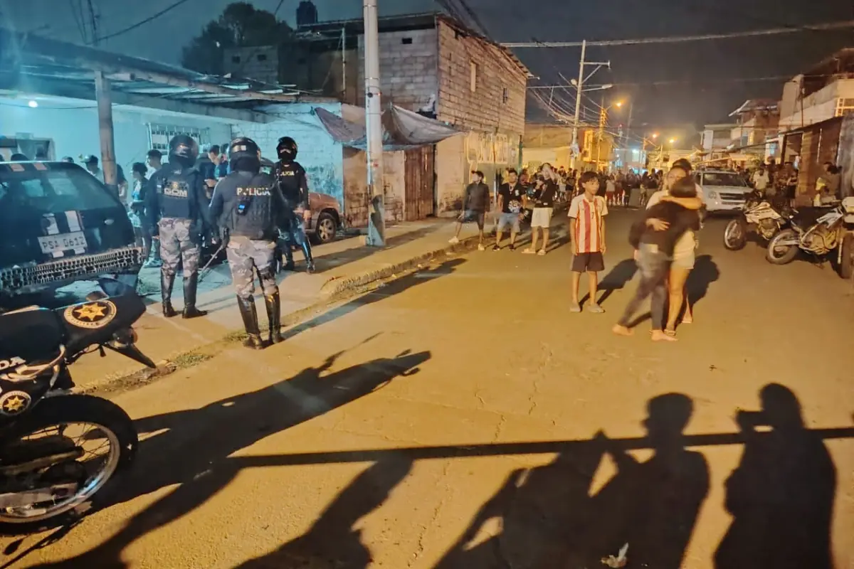 triple-homicidio-en-manta-dos-hermanos-y-un-nino-mueren-en-ataque-armado-en-barrio-paraiso