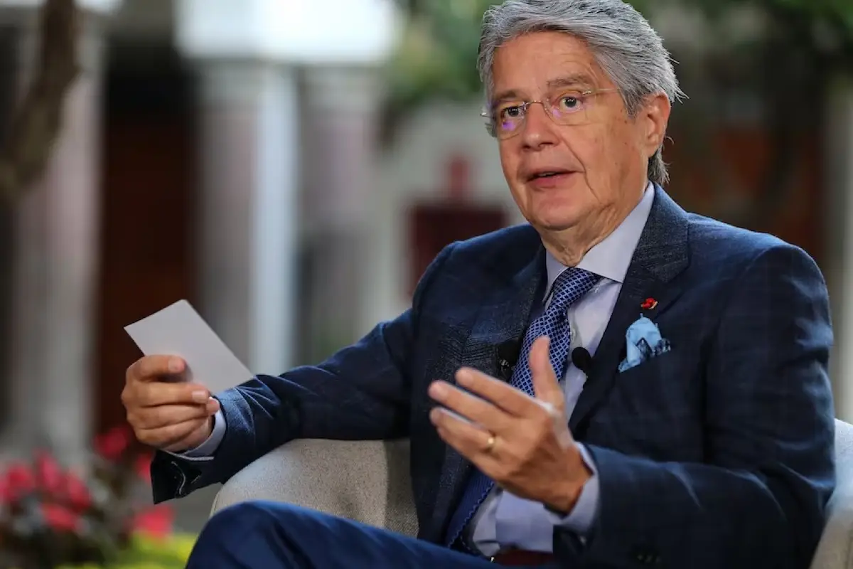 Guillermo Lasso, expresidente de Ecuador, anunció un programa de becas dirigido a jóvenes ecuatorianos de entre 25 y 35 años de edad.