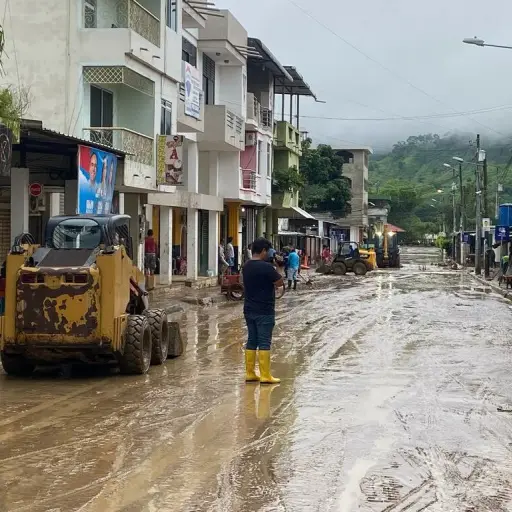 Santa Ana se levanta tras el azote del invierno: el comercio retoma su ritmo