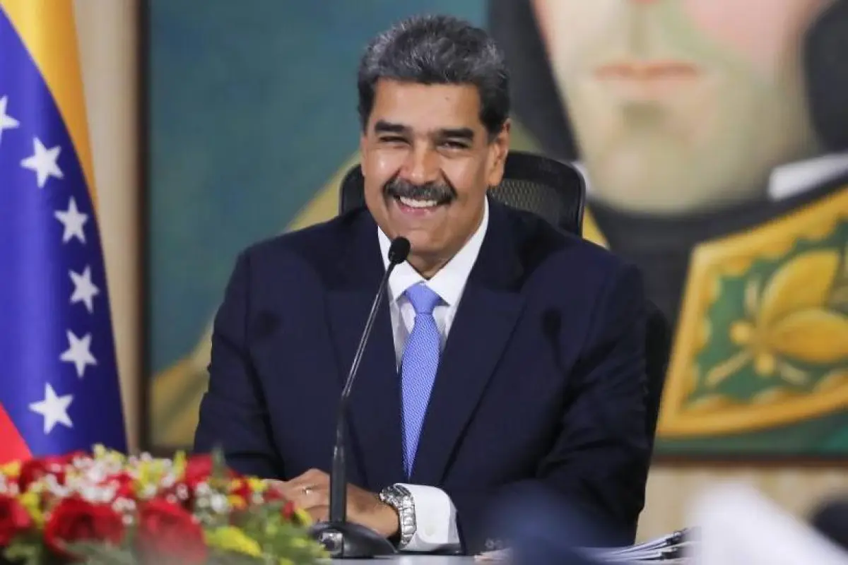 Nicolás Maduro, firmó un decreto que declara la emergencia económica en Venezuela y le otorga poderes especiales.