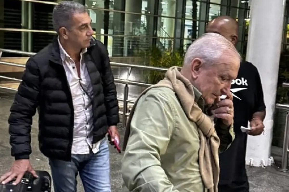 Exfutbolistas y técnicos legendarios asisten a la Noche Centenario de Barcelona SC