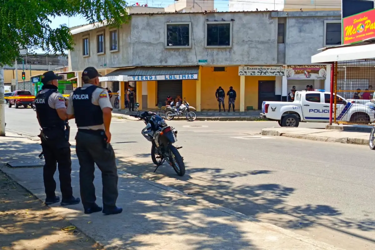 Un sicario asesinó al dueño de un barbero en la calle 108 de la parroquia Tarqui, en Manta.