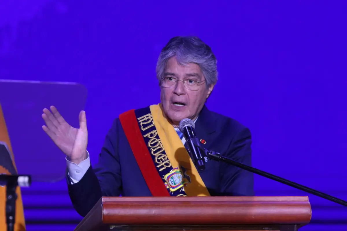 Fiscalía pide el cierre de la investigación por presunto peculado contra el expresidente Guillermo Lasso