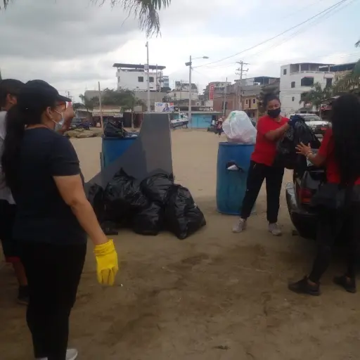 Minga en Jaramijó revela acumulación de desechos en sus playas