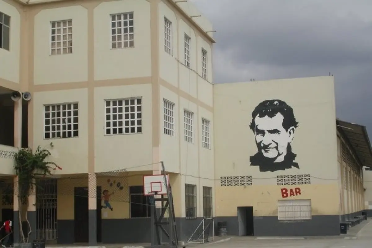 El Colegio San José cumple 80 años de presencia educativa en la parroquia Tarqui de Manta.