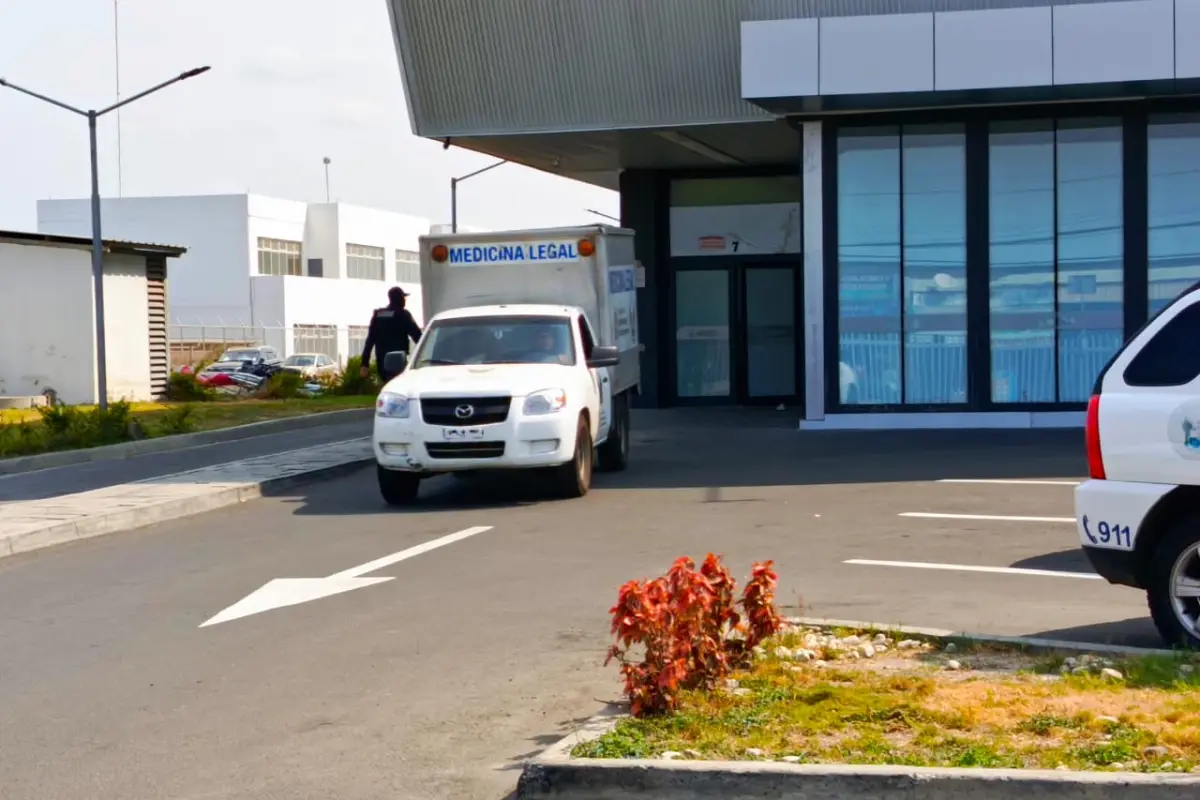 La víctima fue llevada al hospital del Seguro Social donde se confirmó su muerte.