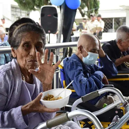 MIES busca solución para el Centro Gerontológico Guillermina Loor en Portoviejo ante vencimiento de comodato
