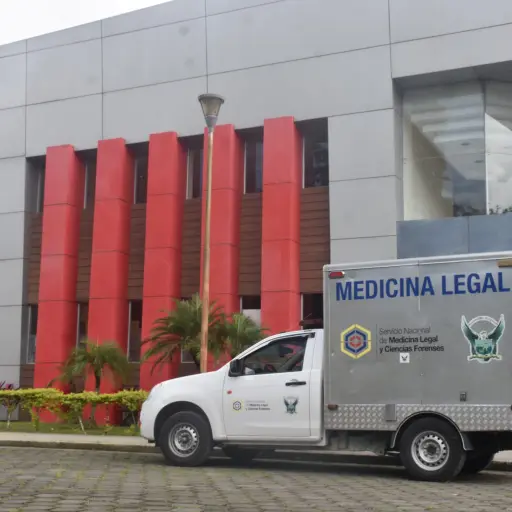Sicarios asesinaron a un hombre en restaurante de Luz de América