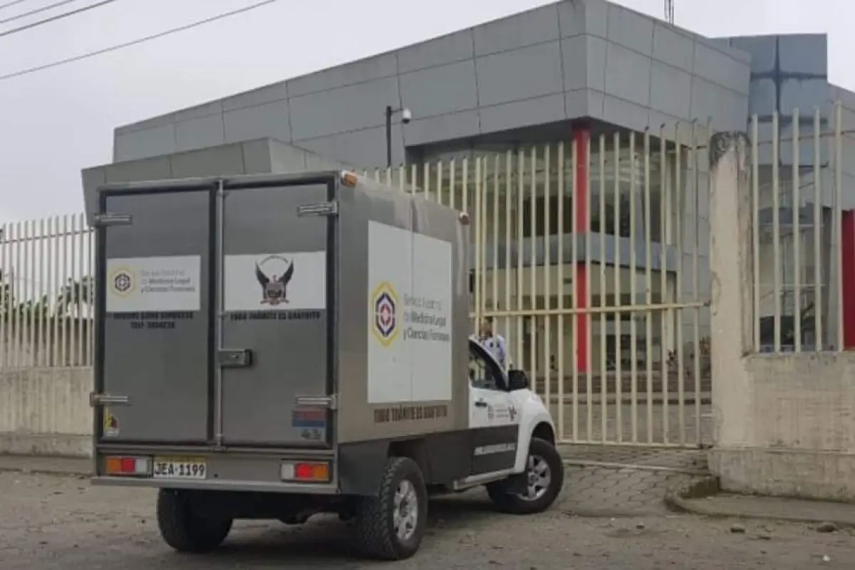 Hallan cuerpo sin vida con múltiples impactos de bala en el Paso Lateral de El Carmen