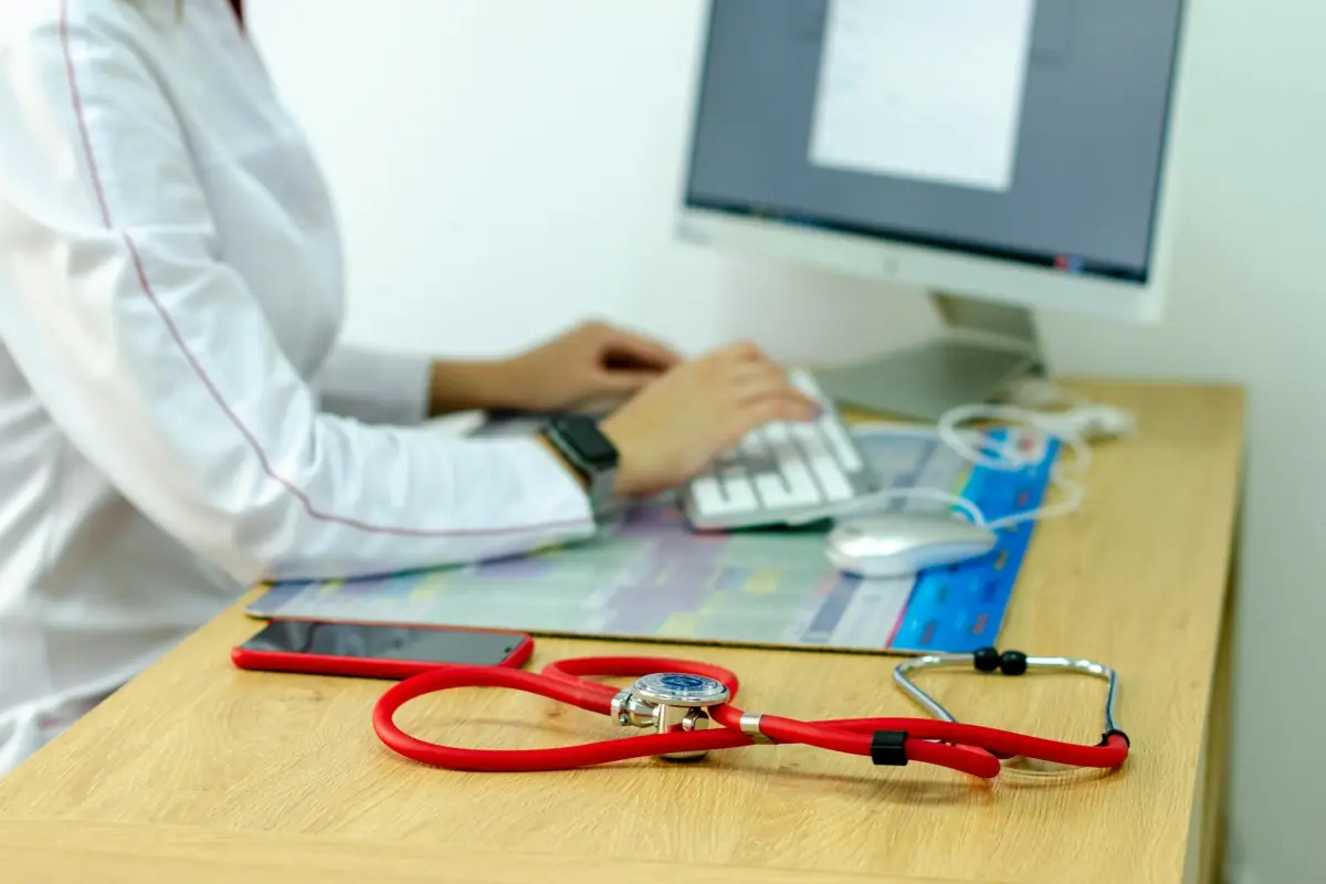 La prevención, el diagnóstico temprano y la vacunación contra el Virus del Papiloma Humano (VPH) son estrategias clave para reducir la mortalidad de la enfermedad.