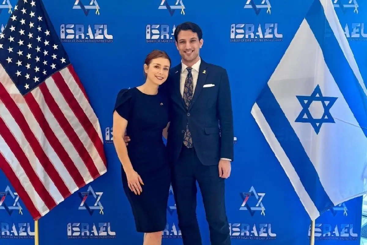 Dos empleados de la embajada de Israel, en Washington, Yaron Lischinsky y Sarah Lynn Milgrim, resultaron asesinados a tiros.