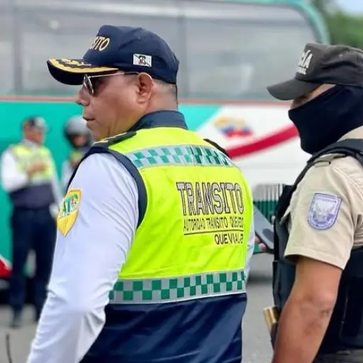 Agentes de Tránsito de Quevedo frustran secuestro en curso durante control vehicular de rutina