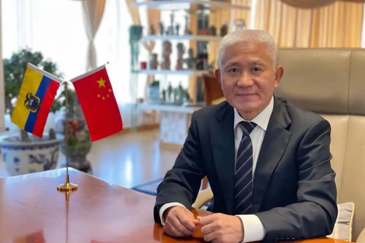 Embajador Chen Guoyou reafirma compromiso para impulsar proyectos de energía limpia