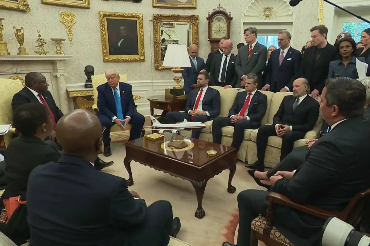 Tensa reunión entre el presidente Donald Trump y su homólogo de Sudáfrica Cyril Ramaphosa en la Casa Blanca por disputas raciales