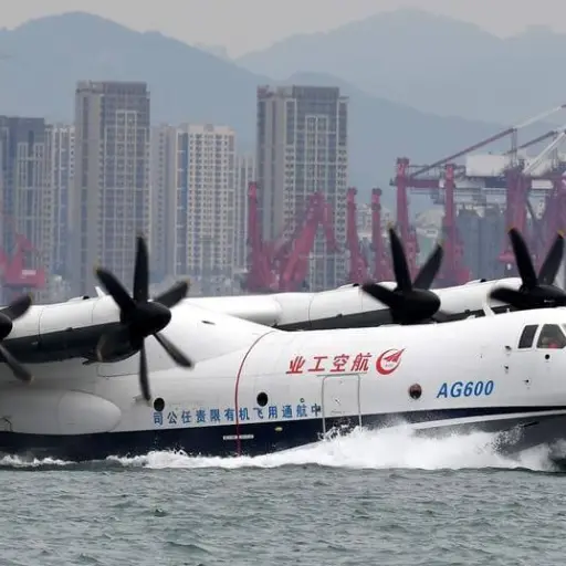 China aprueba la producción en masa del avión anfibio más grande del mundo