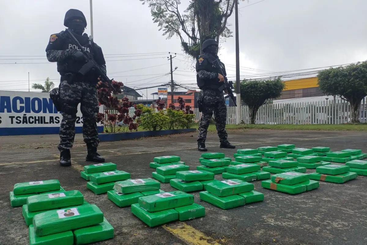 Sentencian a 22 años de prisión a dos hombres por tráfico de cocaína en Santo Domingo