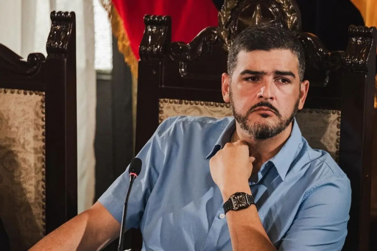 aquiles, El alcalde de Guayaquil, Aquiles Alvarez, desató controversia tras publicar un video el 17 de junio de 2025. 


