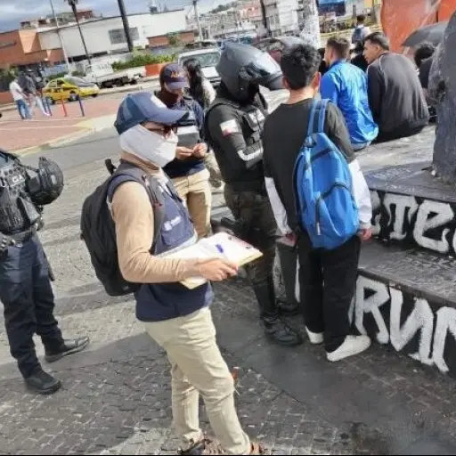 La Mariscal: autoridades refuerzan controles contra consumo de alcohol en vía pública