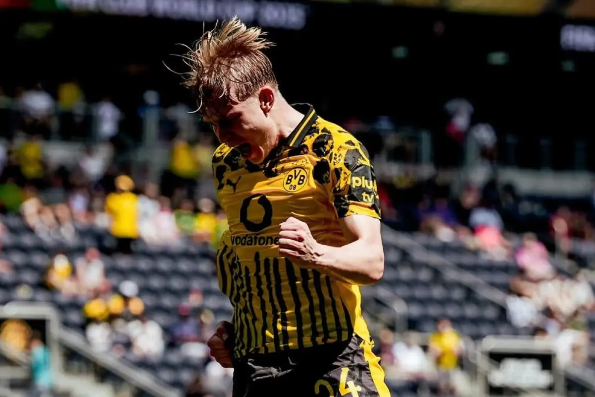 Borussia Dortmund y Fluminense avanzan a octavos de final del Mundial de Clubes