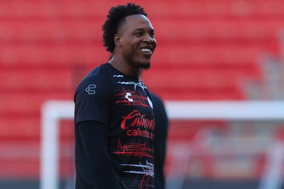 Jhojan Julio se vincula al Querétaro tras acuerdo con Xolos de Tijuana