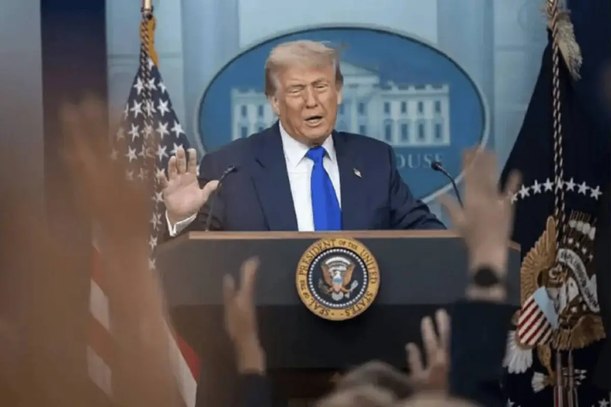 Corte Suprema permite a Trump avanzar en la eliminación del Departamento de Educación