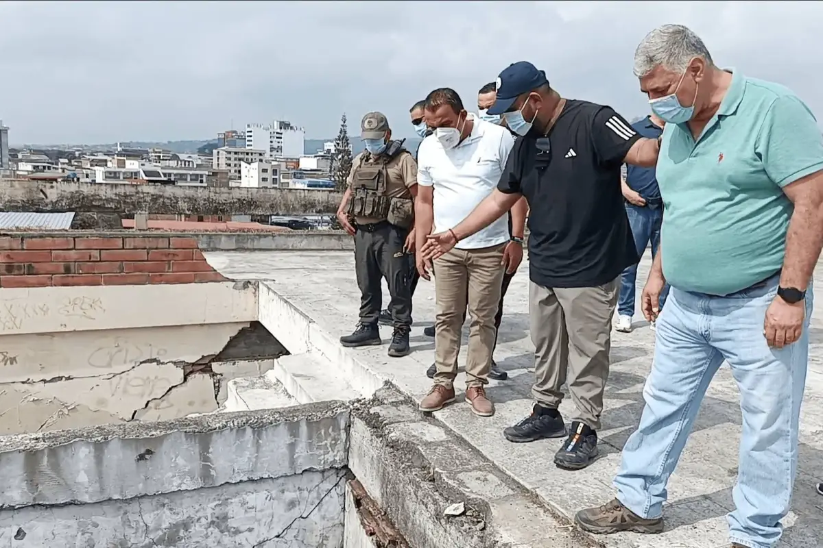 Alcalde de Portoviejo viajó a EE. UU. en busca de soluciones para el tratamiento de residuos sólidos.
