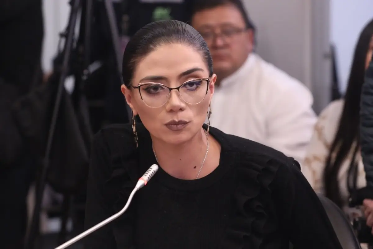 Polémica en Revolución Ciudadana La asambleísta Jhajaira Urresta anuncia su separación de RC y Luisa González le responde. (X).