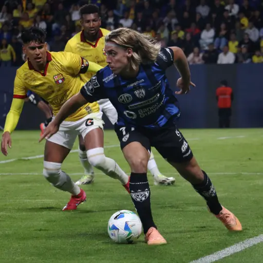 Barcelona SC visita al puntero Independiente del Valle en un compromiso que tiene mucho en juego