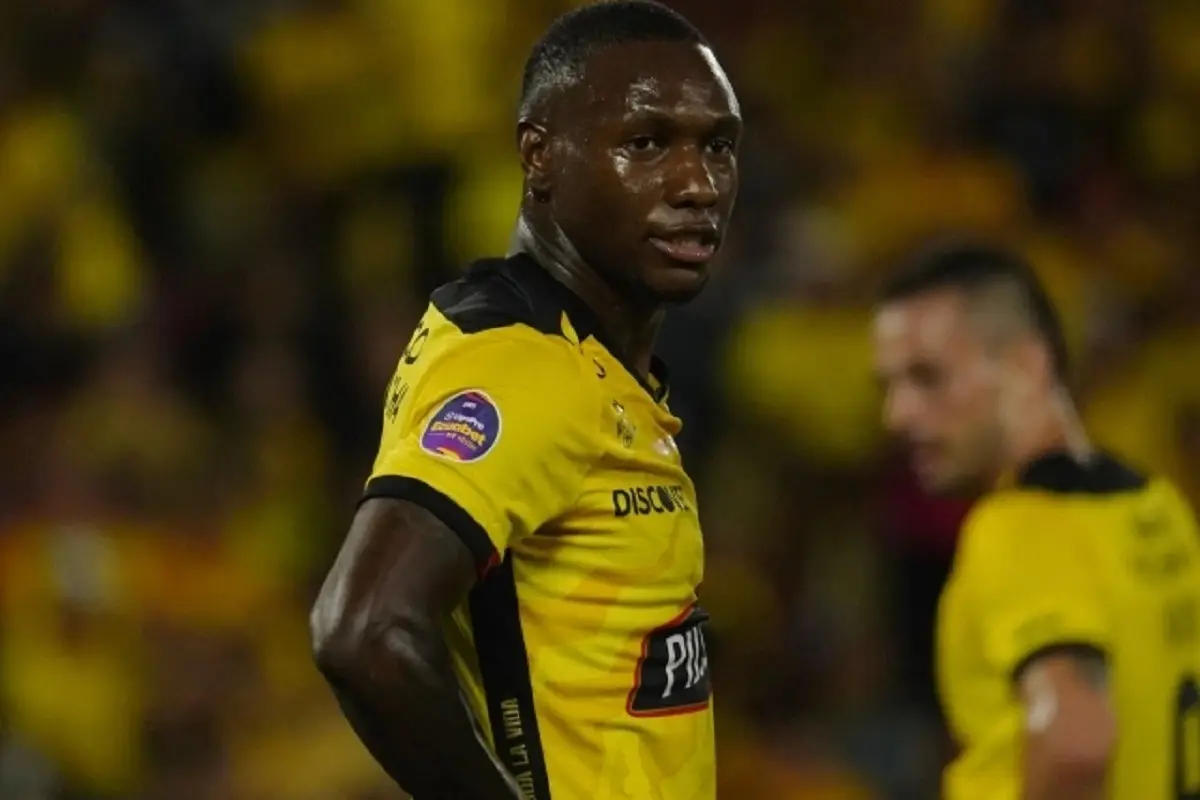 El defensa ecuatoriano Aníbal Chalá de Barcelona SC.