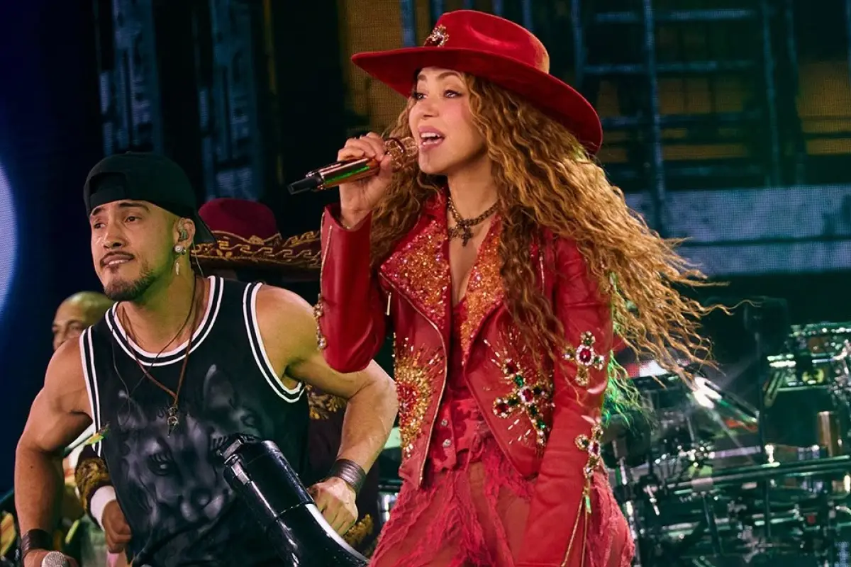 La cantante colombiana Shakira anunció un concierto en Ecuador como parte de su gira mundial Las Mujeres Ya No Lloran.