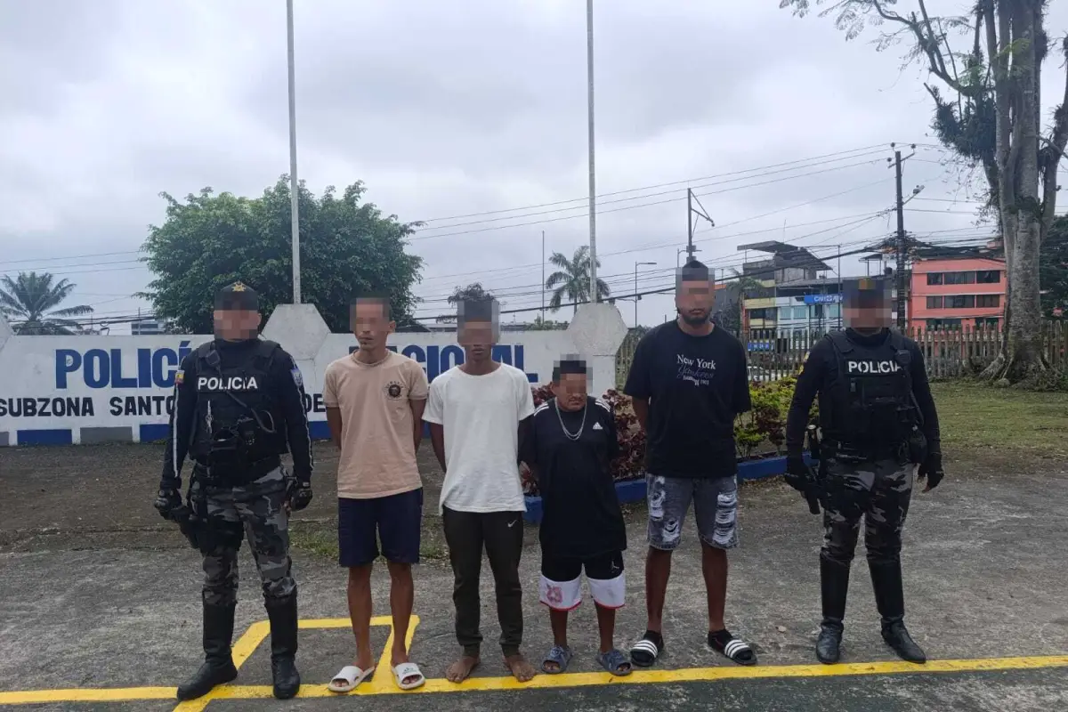 Cuatro detenidos con cocaína y marihuana en operativo policial en Santo Domingo