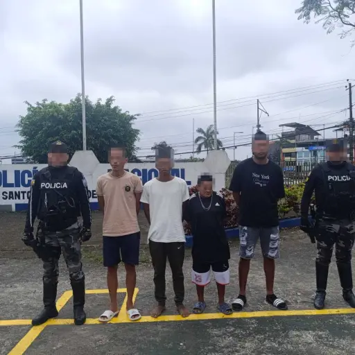 Cuatro detenidos con cocaína y marihuana en operativo policial en Santo Domingo