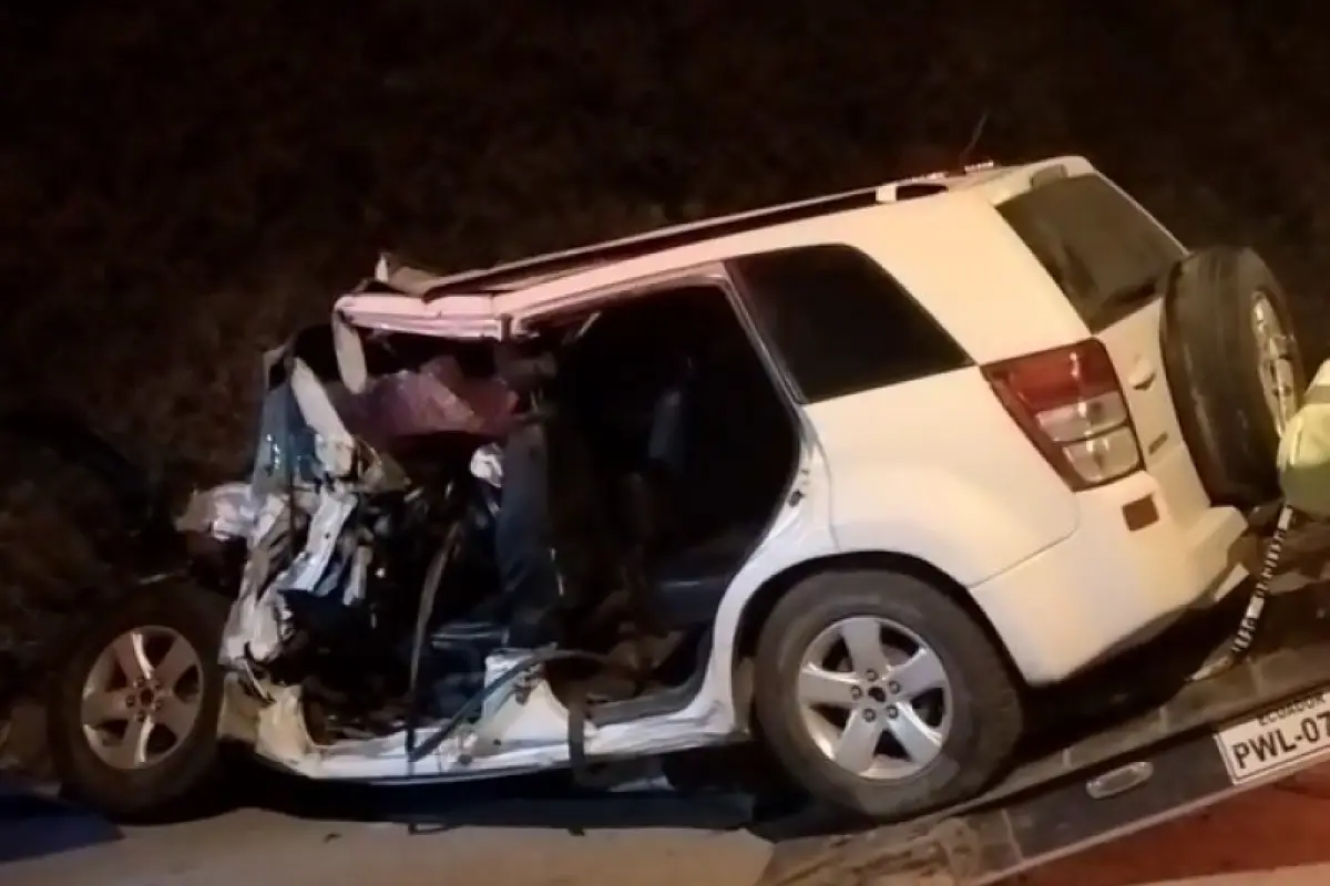 Un hombre de 30 años de edad y su hijo, un niño de cuatro años, fallecieron la noche del martes, 29 de julio.