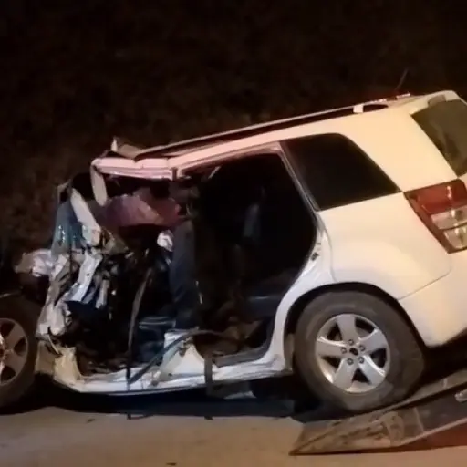 Padre e hijo, quienes viajaban en una volqueta, murieron tras un accidente de tránsito
