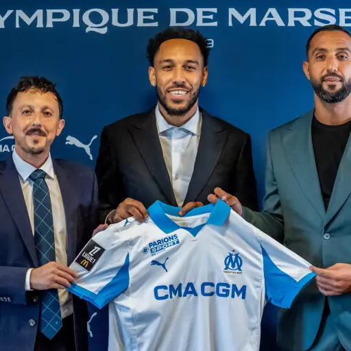 El delantero Pierre-Emerick Aubameyang vuelve al Olympique de Marsella