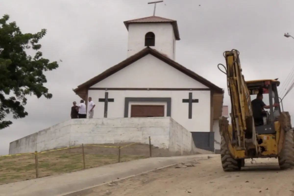 Loma del Calvario de Picoazá A mitad de plazo la obra solo lleva un 30% de avance