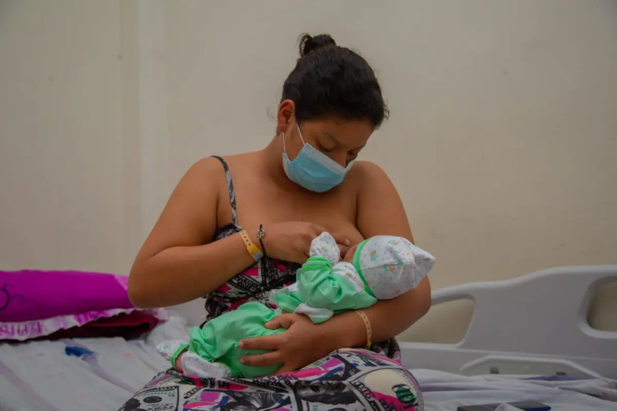 Salud de madres y bebés: Descubre las acciones que se implementan en Ecuador para fomentar la lactancia materna