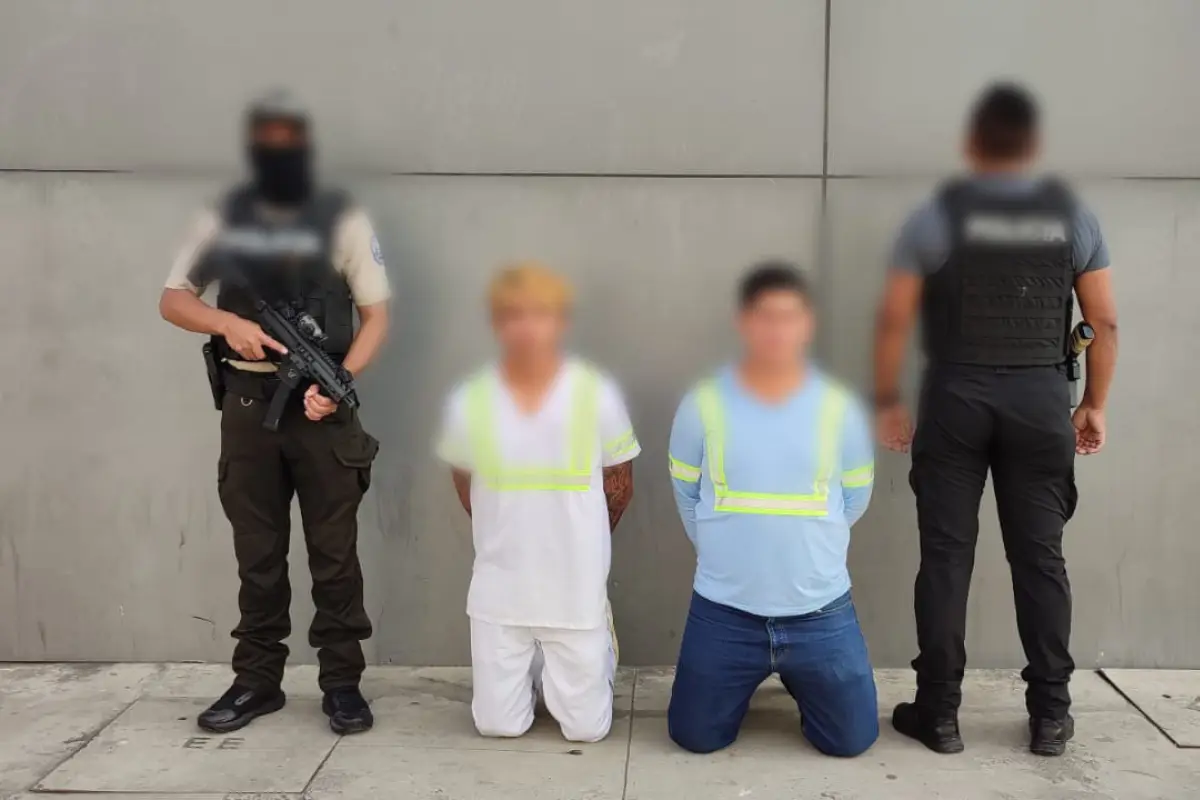 Dos hombres fueron detenidos y los acusan de cometer extorsiones.