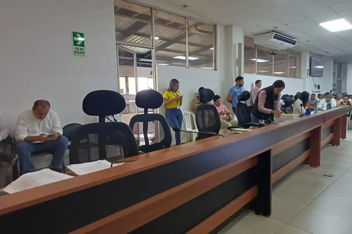 Concejo de Santo Domingo otorga vacaciones reglamentarias a edil vinculado a investigación penal