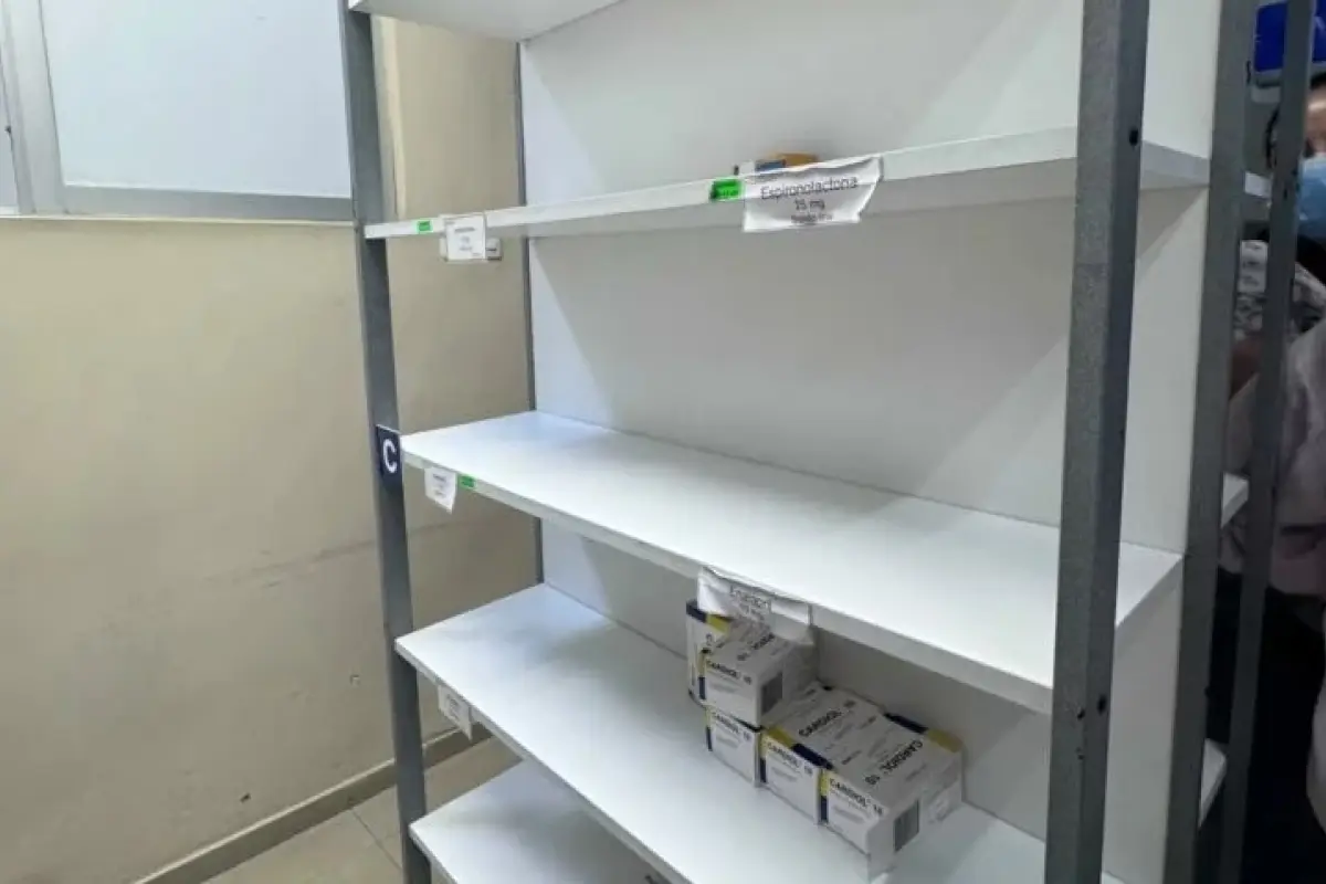 Asamblea y Gobierno responden a crisis sanitaria detectada en hospitales de Santo Domingo by 41, 