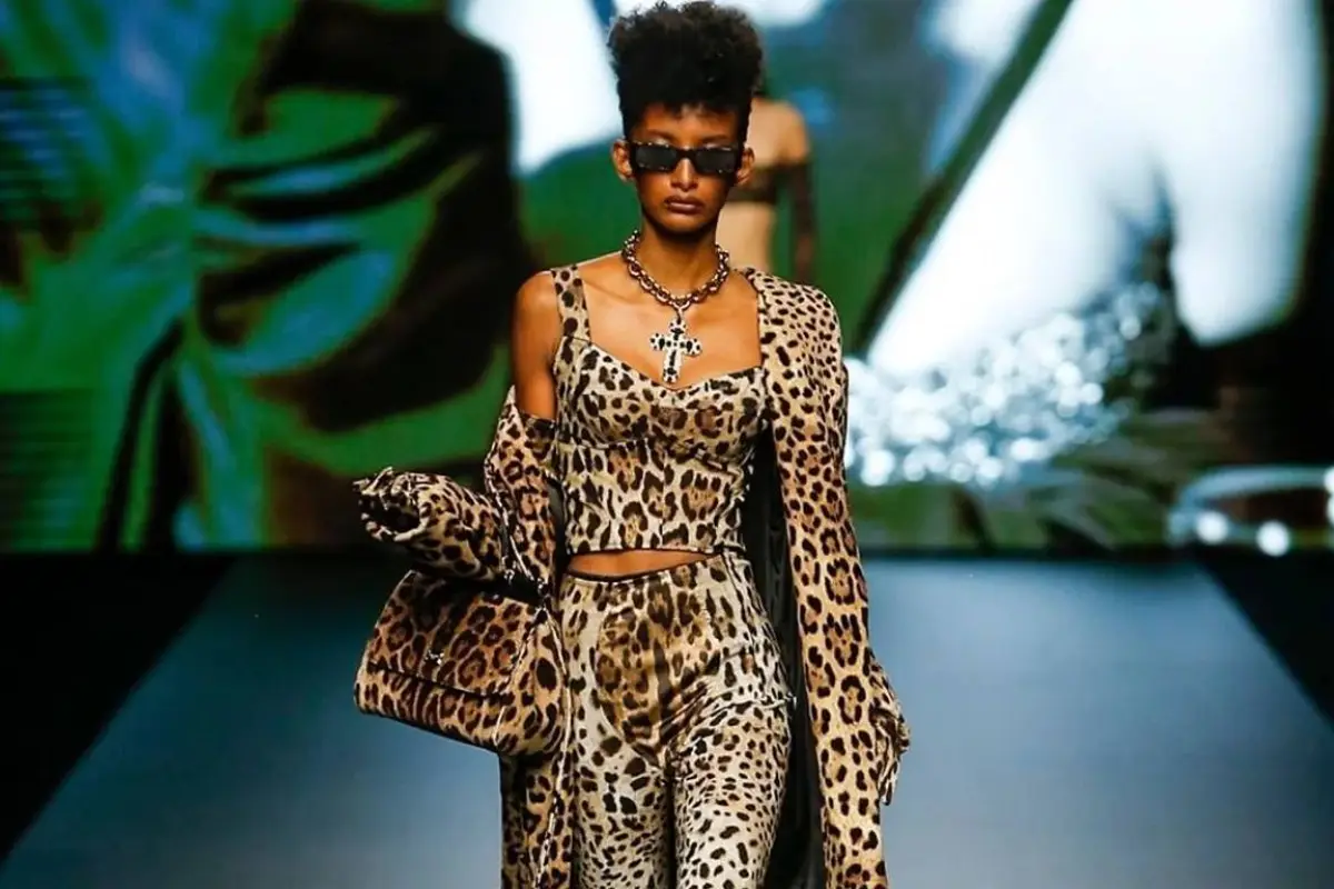 Animal print: la prenda que nunca muere… pero no todos deberían usarla by 9, 