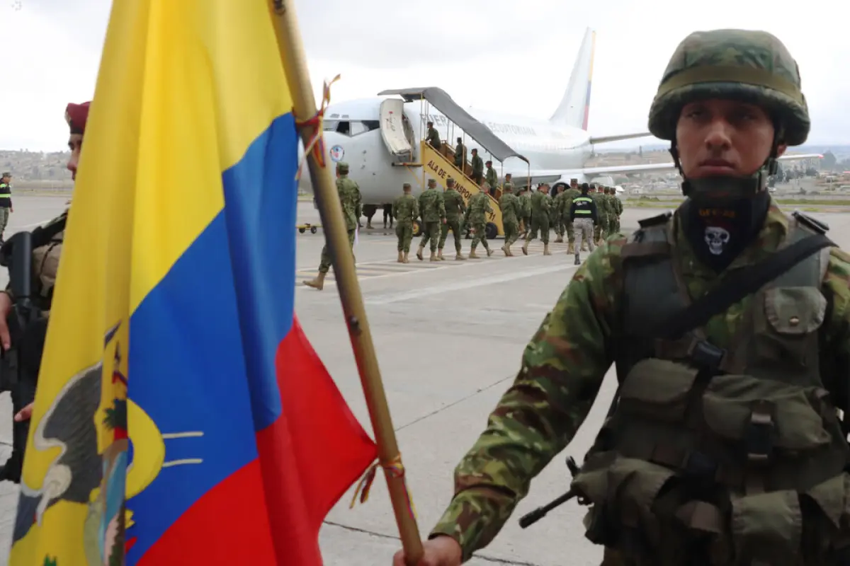 El Ejército de Ecuador despliega 1.750 soldados en nueve provincias del país para combatir el crimen organizado by 23, 