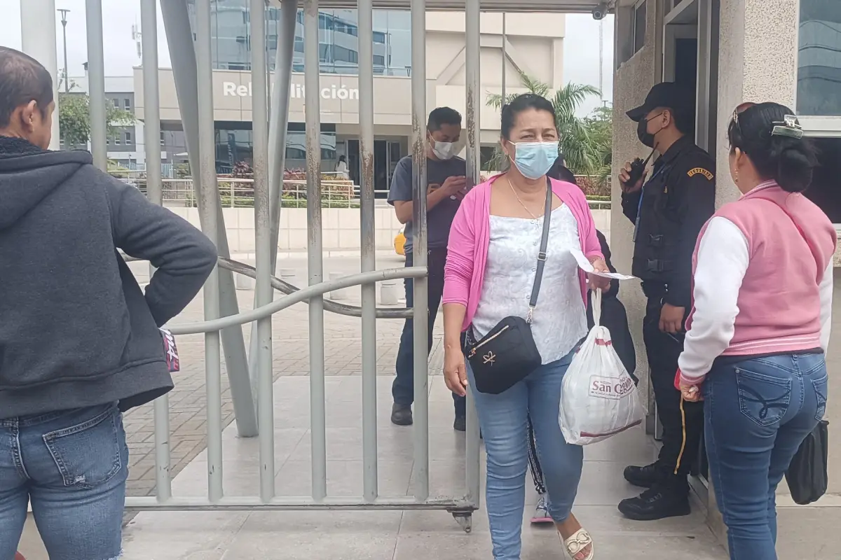 Pacientes del hospital Rodríguez Zambrano deben cubrir medicamentos por falta de insumos by 37, 