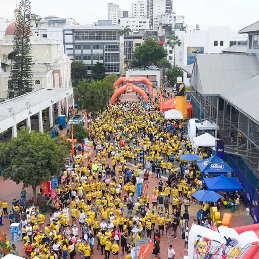 Guayaquil se mueve por la vida: 1.502 atletas participan en el 5K solidario