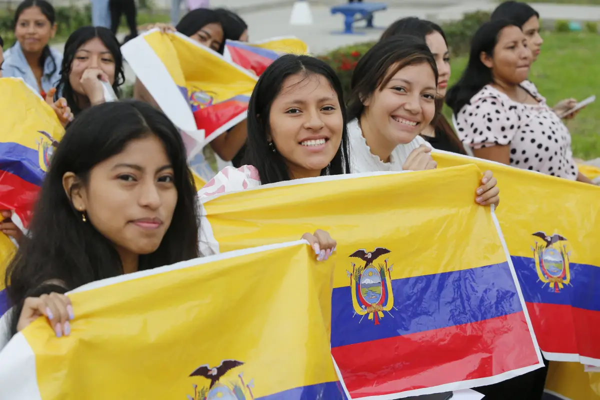 Gobierno de Ecuador amplía Bono de Desarrollo Humano para 55.000 familias a partir de octubre.