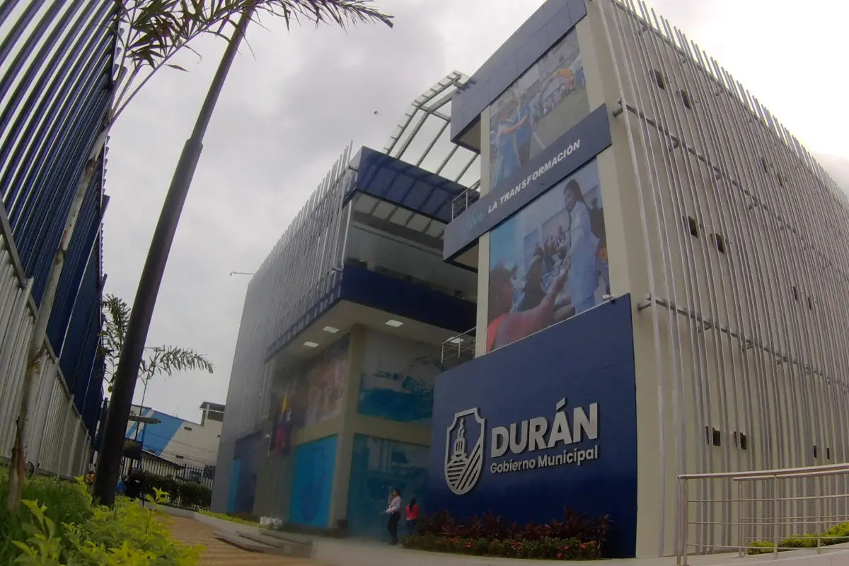 Dos directores asesinados en un año: violencia no da tregua al Municipio de Durán