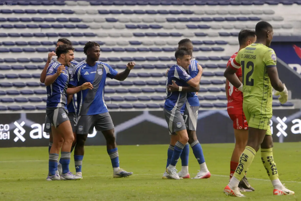 Contundente triunfo de Emelec ante El Nacional no le alcanza para clasificar